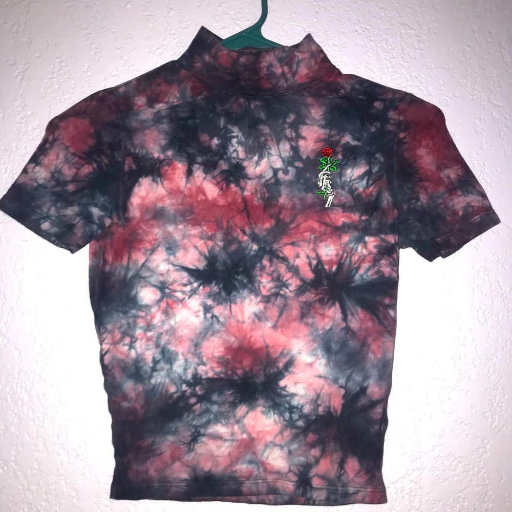 Empyre mock-neck crop top